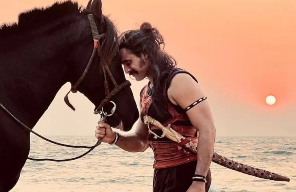 Tovino Thomas New Movie Ajayante Randam Moshanam